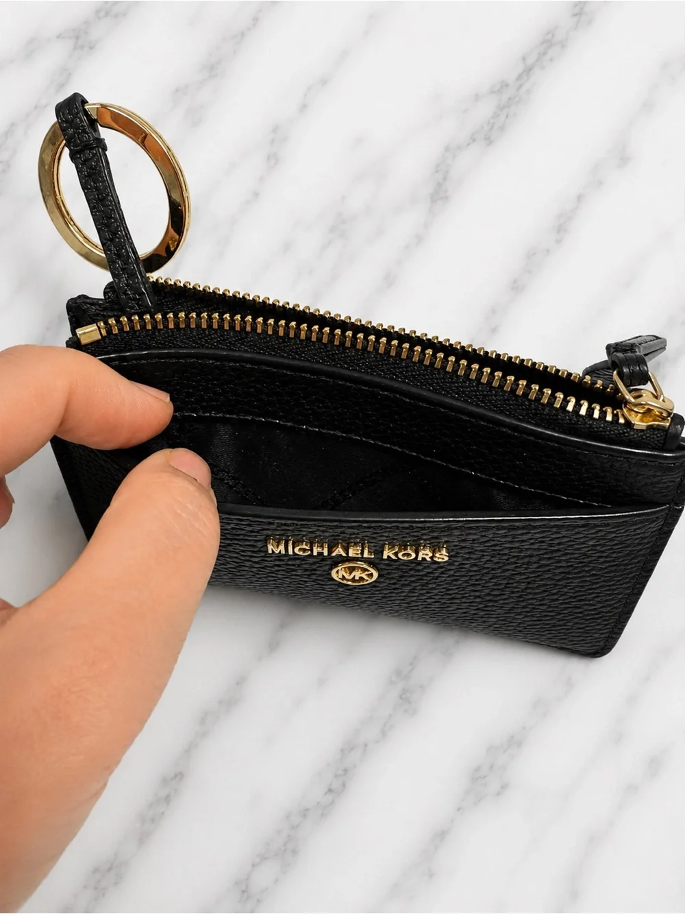 Michael Kors compact zip